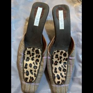 Olivia Rose Tal Mules